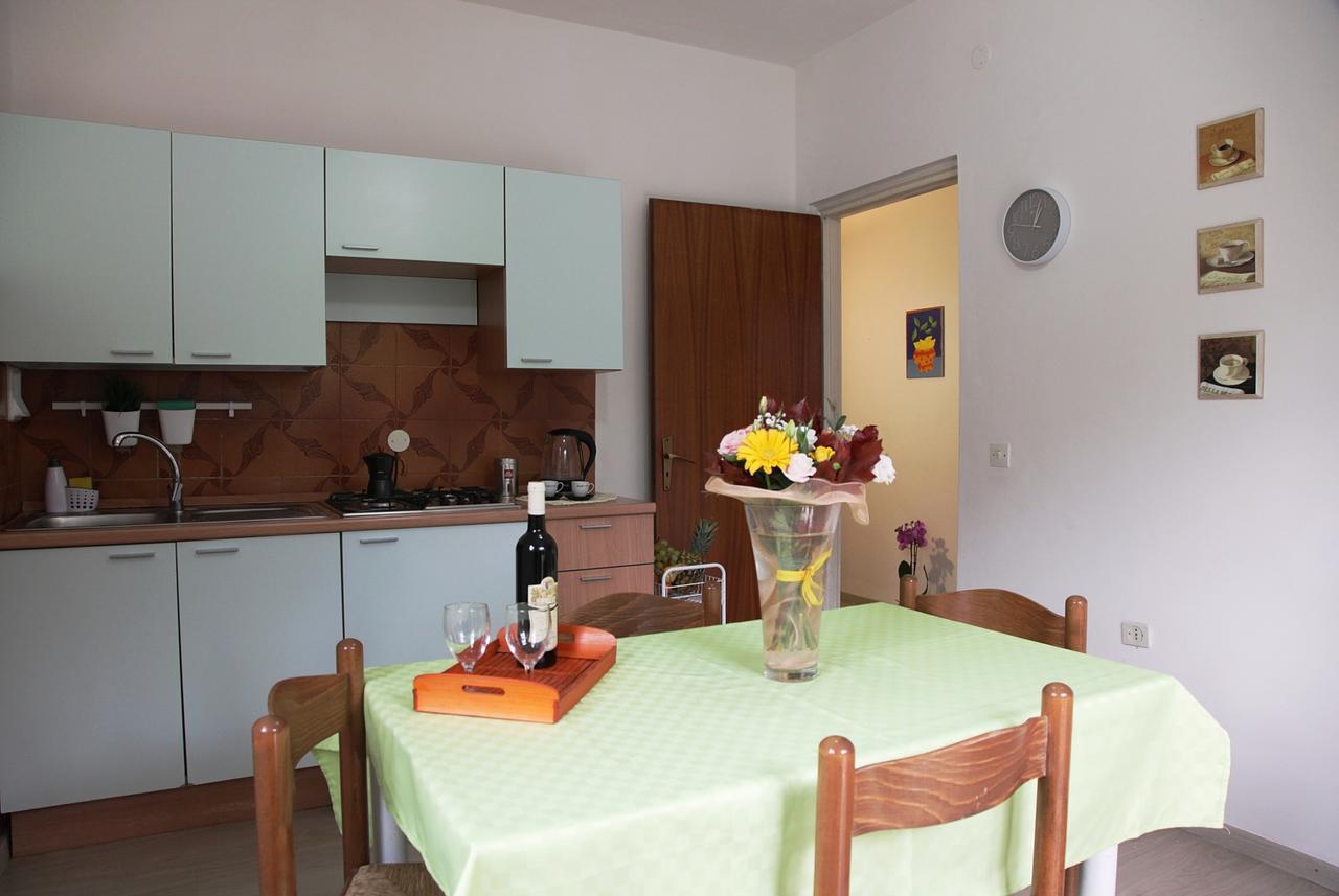 Residence Torre Saracena วิลลาเปียนา ภายนอก รูปภาพ